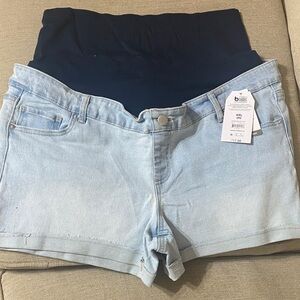 Time and Tru Maternity Light Blue Jean Shorts
